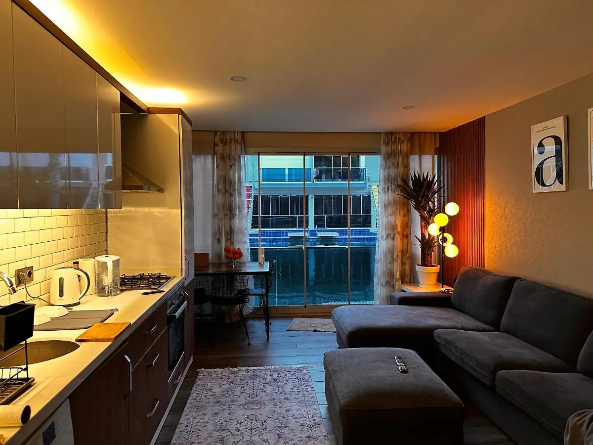 Appartement Essiz Konsept Daireden Havuza Ozel Girisli à Antalya